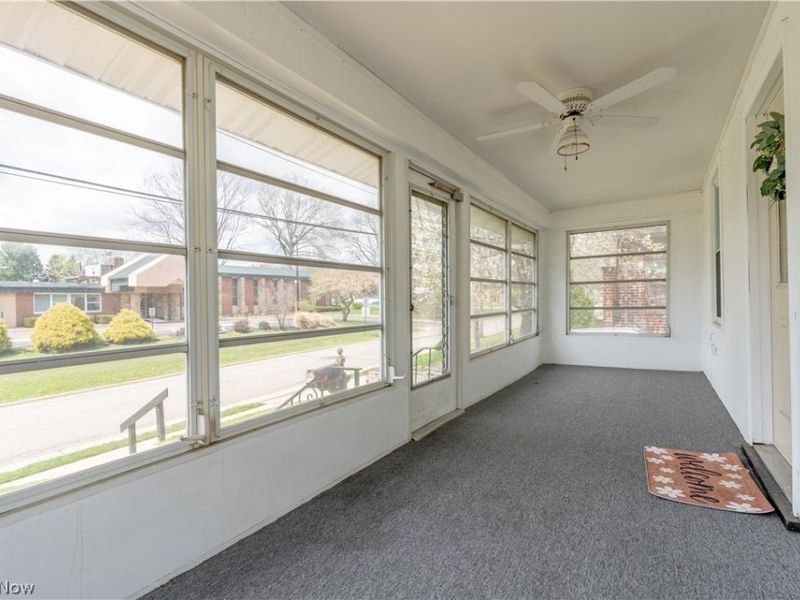 350 Lindy Lane Avenue NW, North Canton, OH 44720 Photo 4