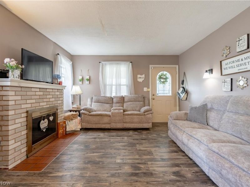 350 Lindy Lane Avenue NW, North Canton, OH 44720 Photo 7