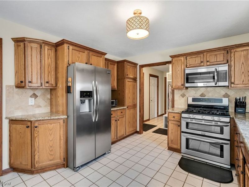 6408 Tara Drive, Poland, OH 44514 Photo 15