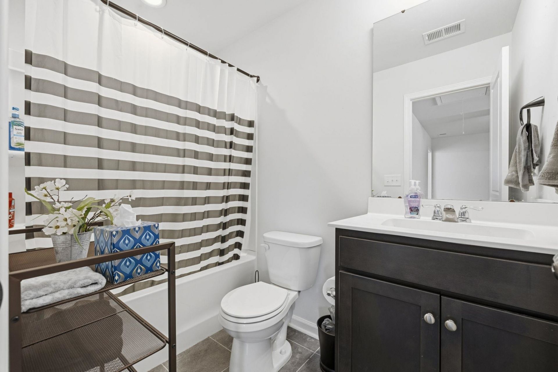 424 Black Cherry Way Photo 31