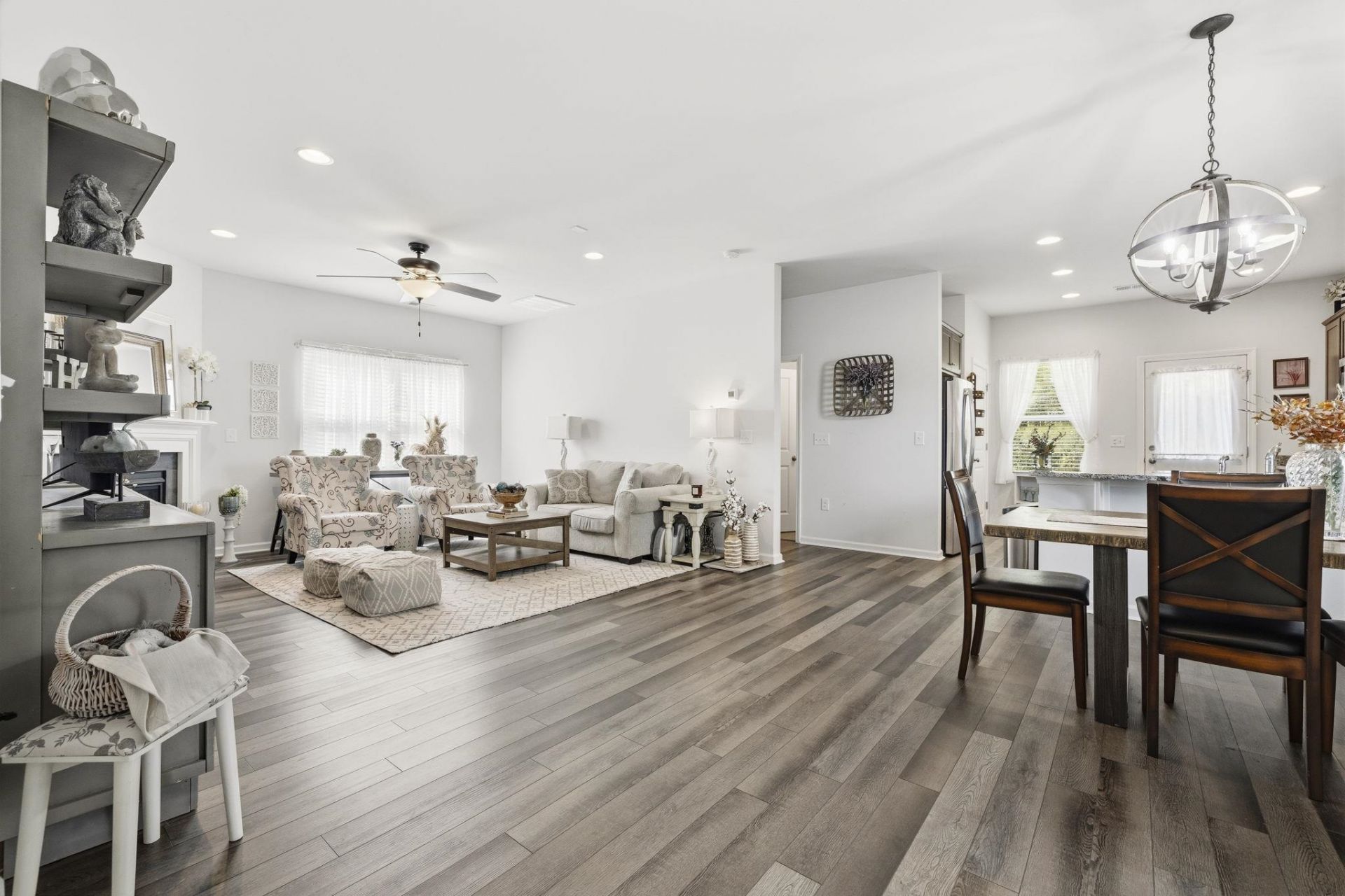 424 Black Cherry Way Photo 9