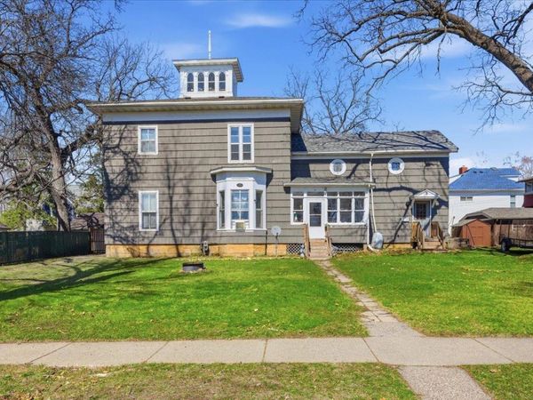 315 E Maple Street, River Falls, WI 54022