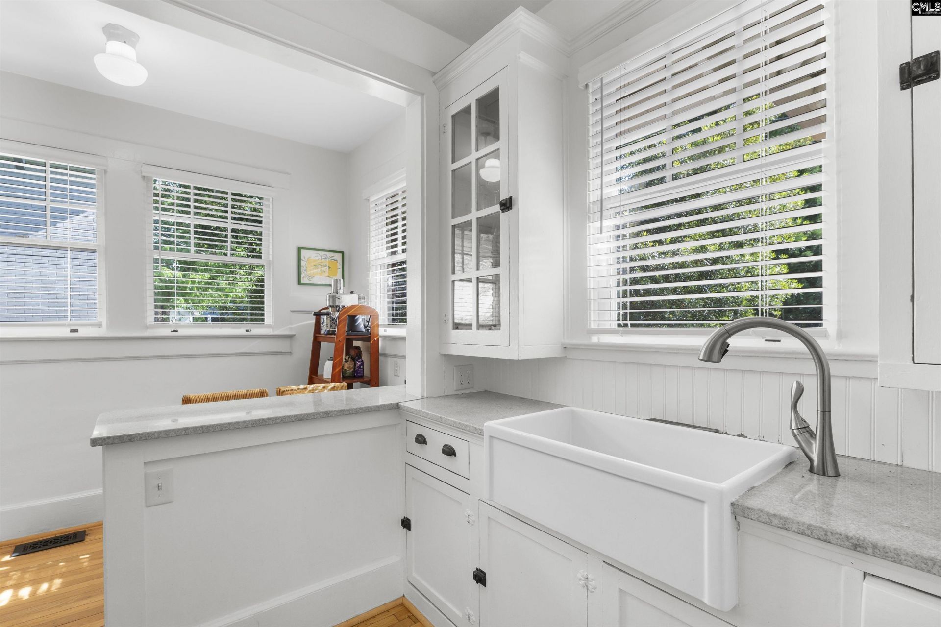 506 Woodrow Street  Photo 9