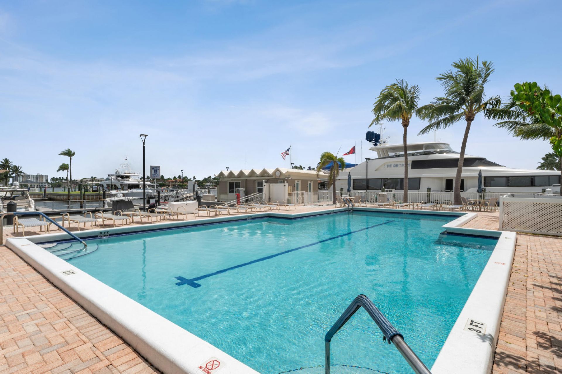 1035 S Federal Highway, Unit Ph 8, Delray Beach, FL 33483 Photo