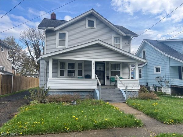 1365 Prospect Street , Barberton, OH 44203