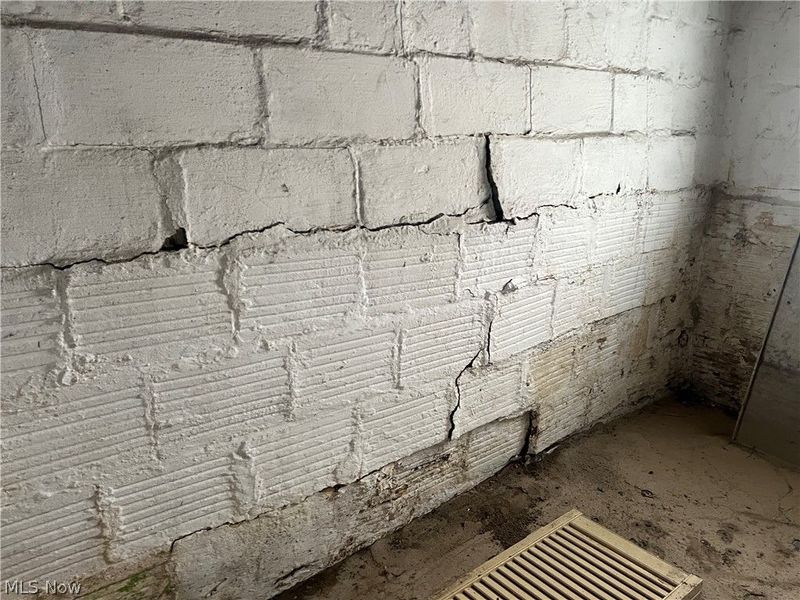 1365 Prospect Street, Barberton, OH 44203 Photo 28