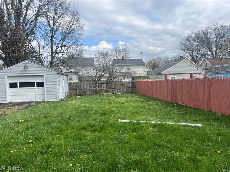 1365 Prospect Street, Barberton, OH 44203 Photo 32