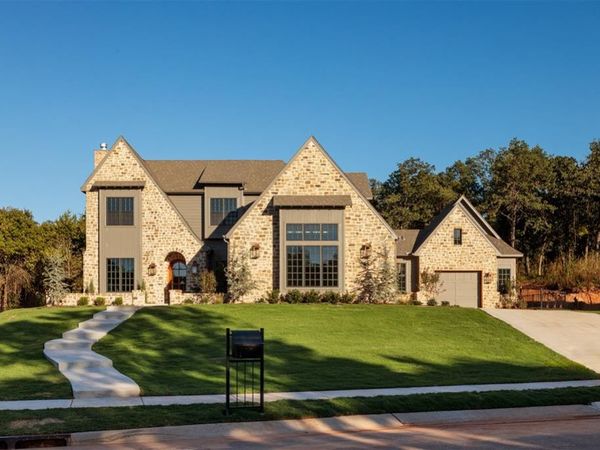 9800 Autumn Creek Lane, Oklahoma City, OK 73151