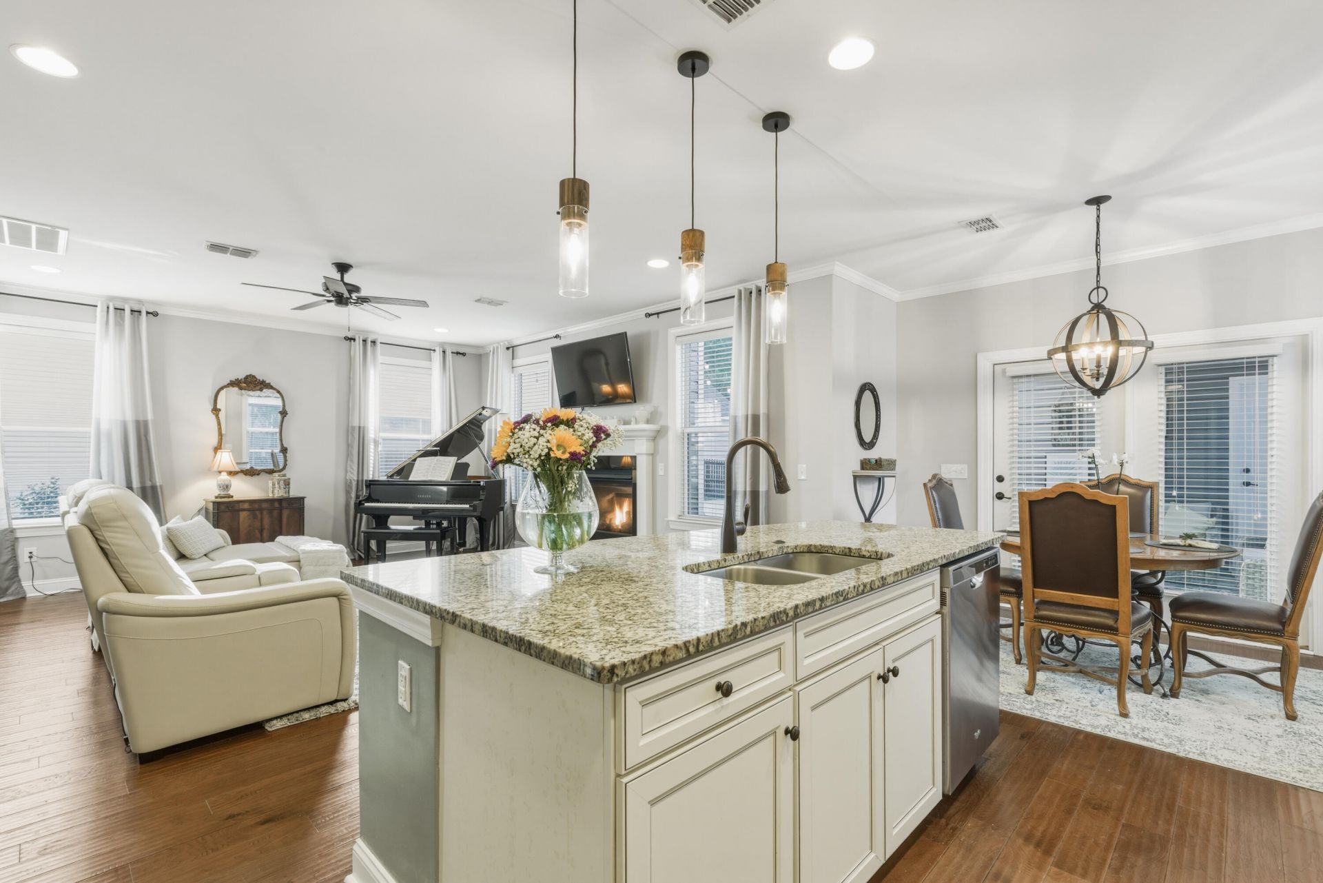 1611 Roustabout Way Photo 18