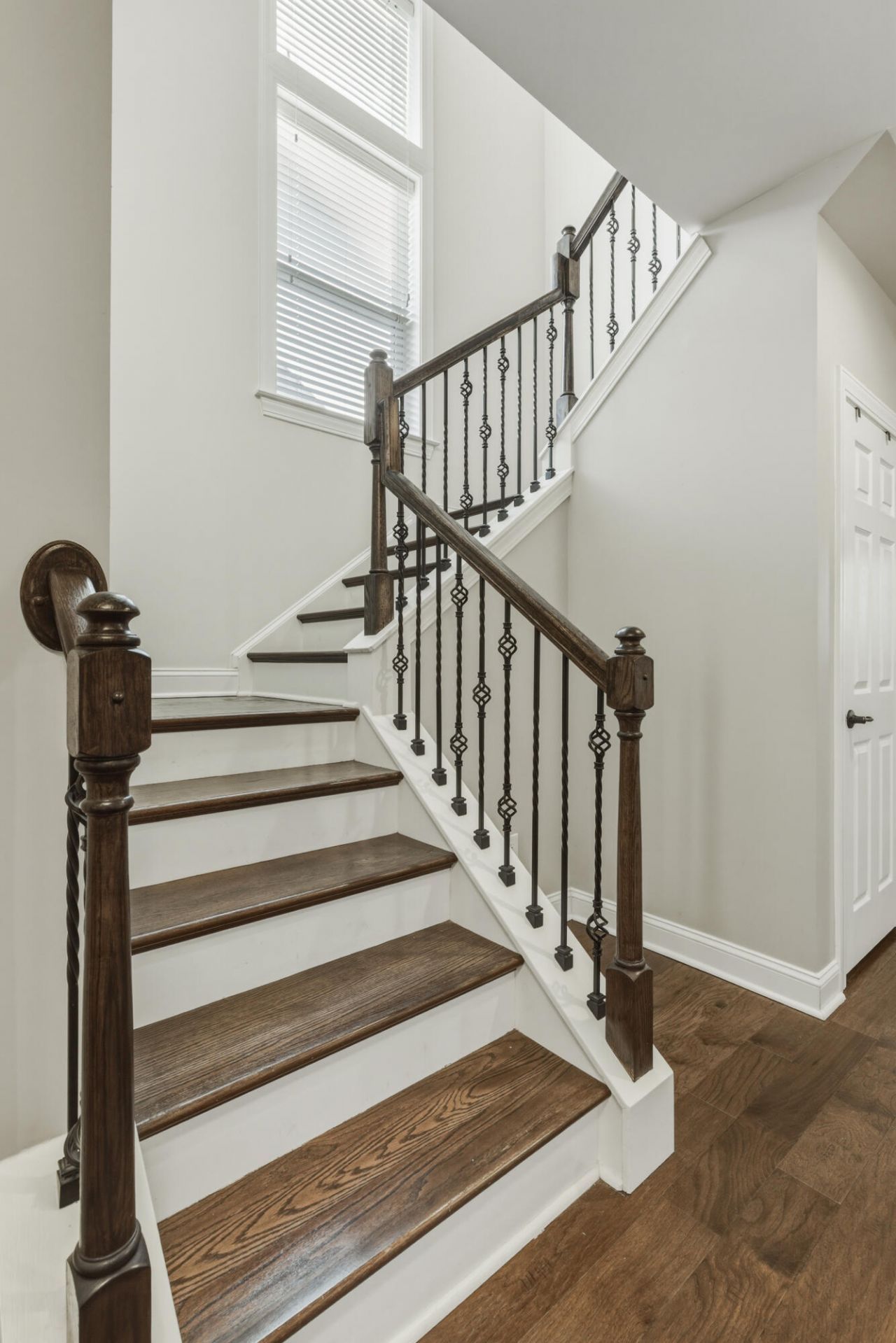 1611 Roustabout Way Photo 31