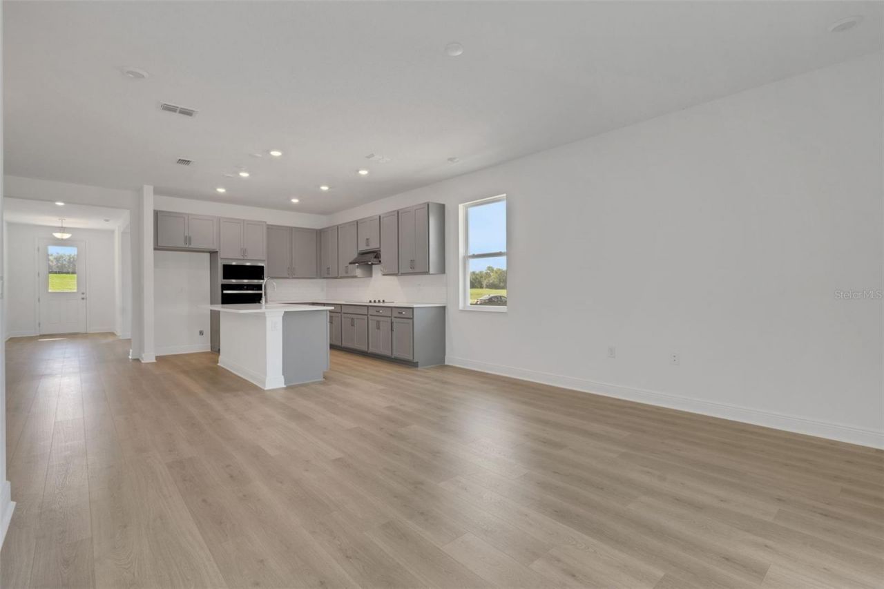 736 Sunshower Drive, Lady Lake, FL 32159 Photo