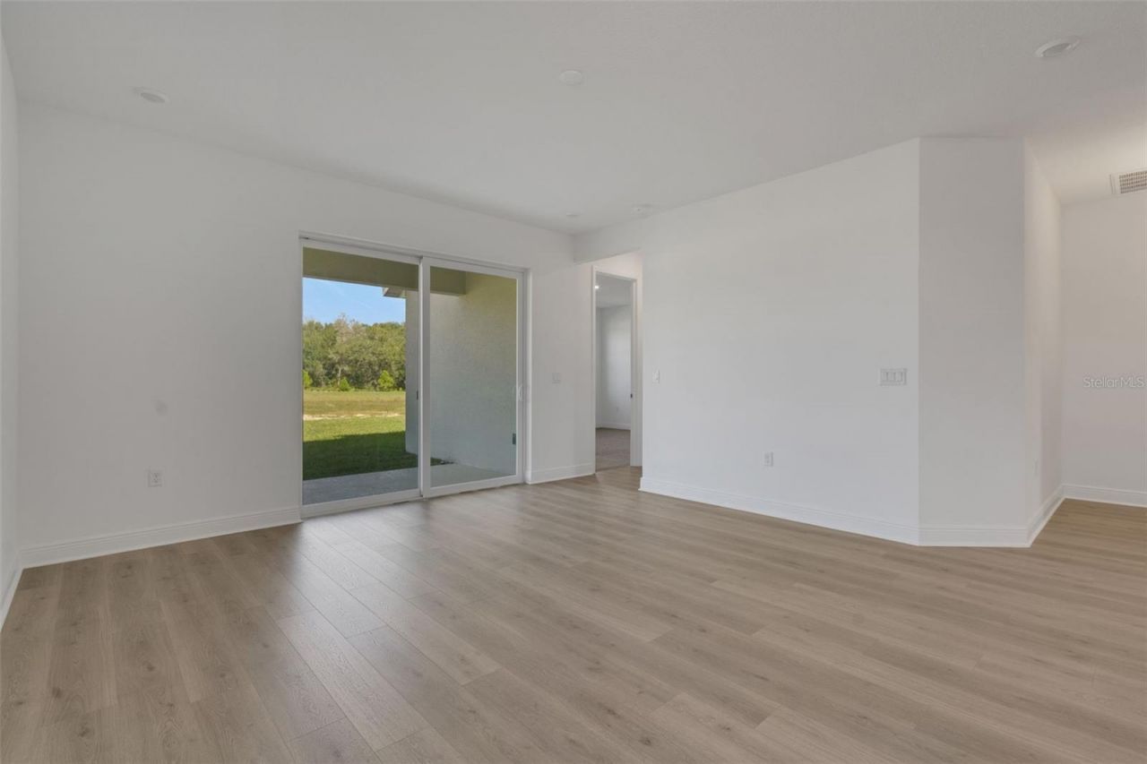 736 Sunshower Drive, Lady Lake, FL 32159 Photo