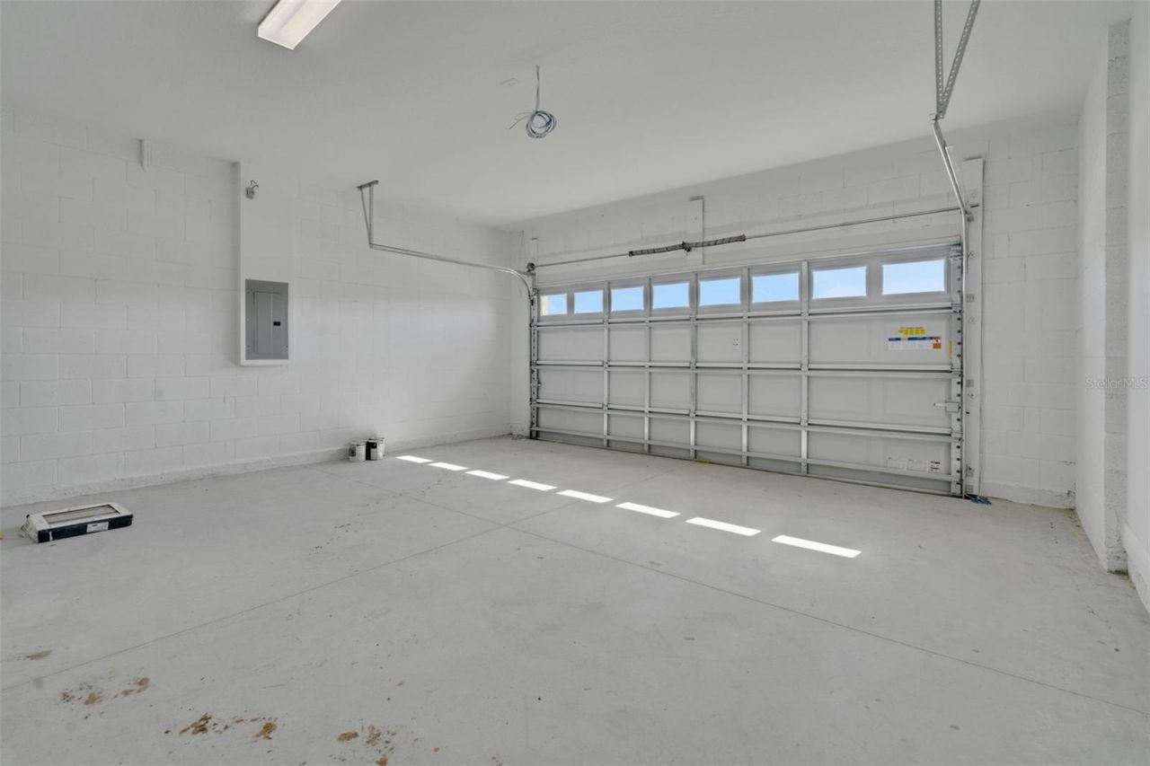 736 Sunshower Drive, Lady Lake, FL 32159 Photo