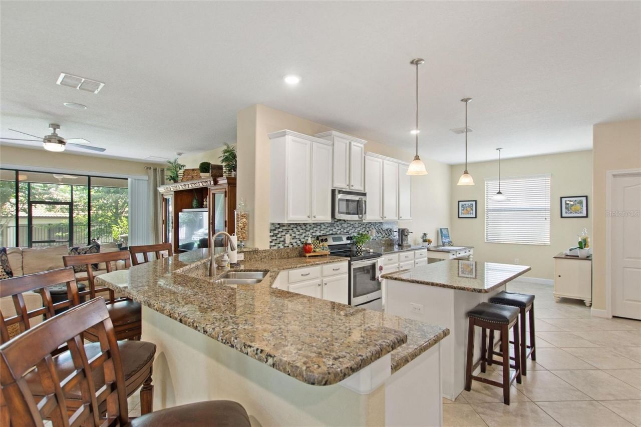 1311 Gleneagles Lane, Davenport, FL 33896 Photo