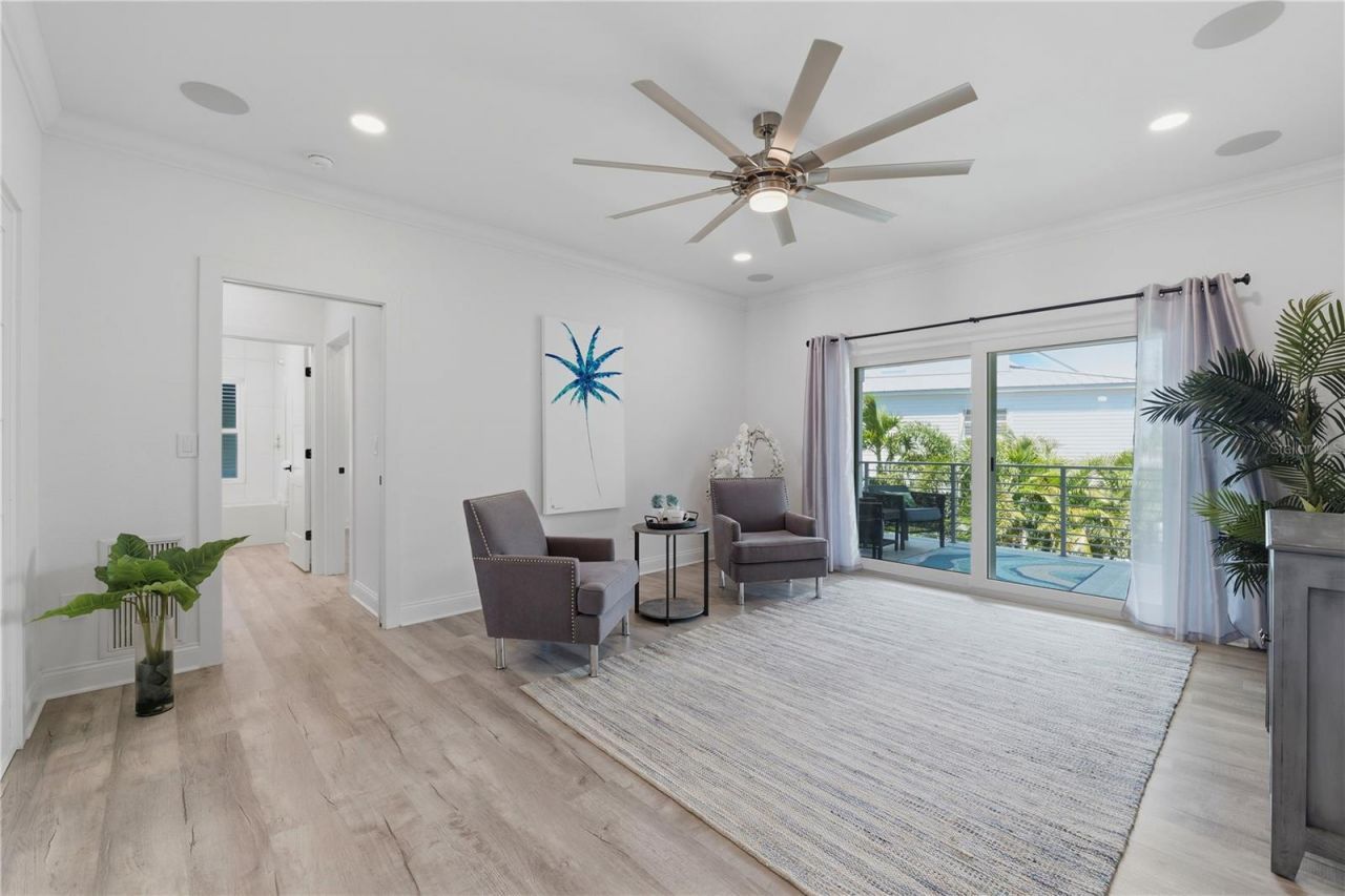 2813 Kipps Colony Drive S, Gulfport, FL 33707 Photo