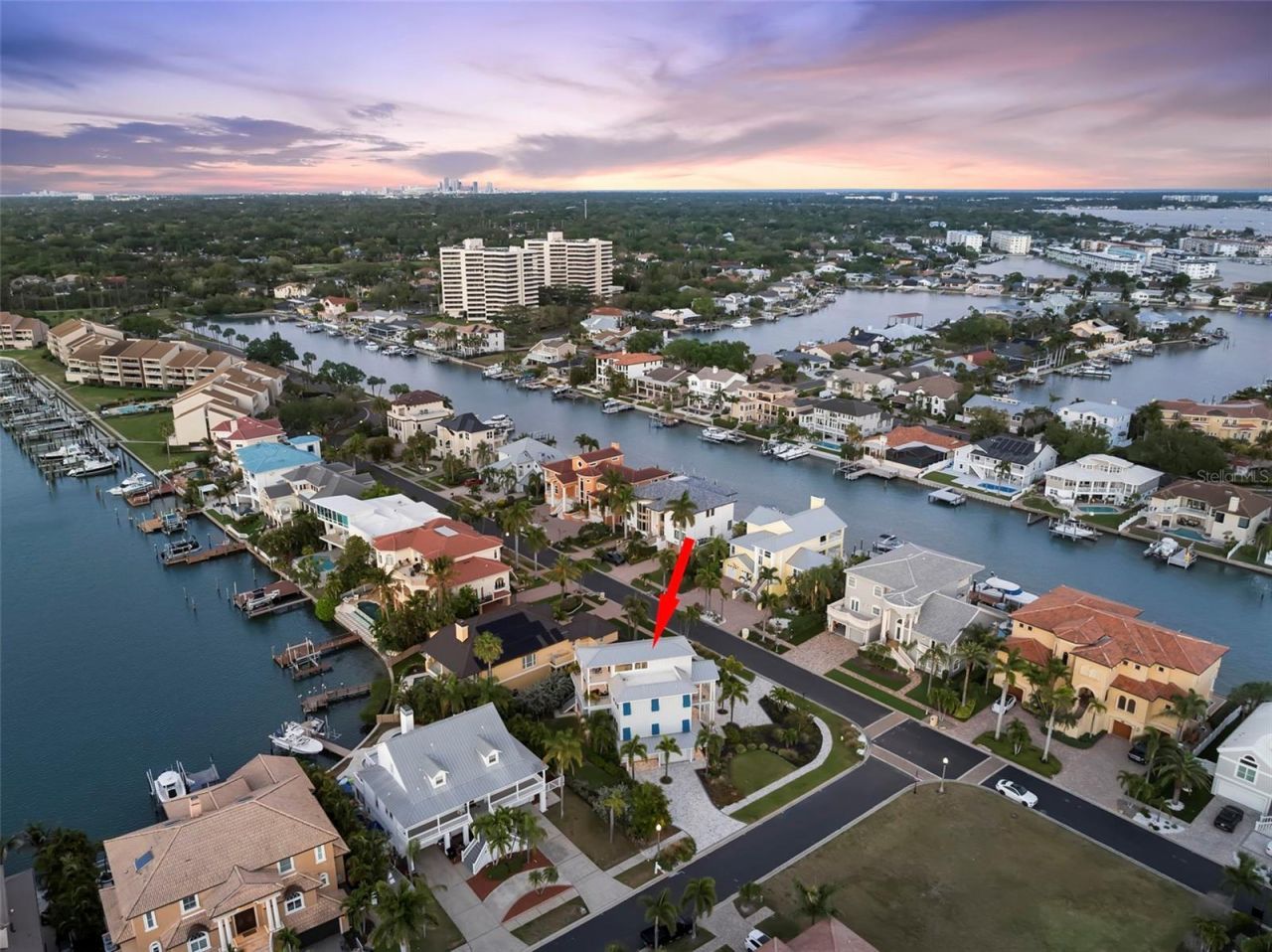 2813 Kipps Colony Drive S, Gulfport, FL 33707 Photo