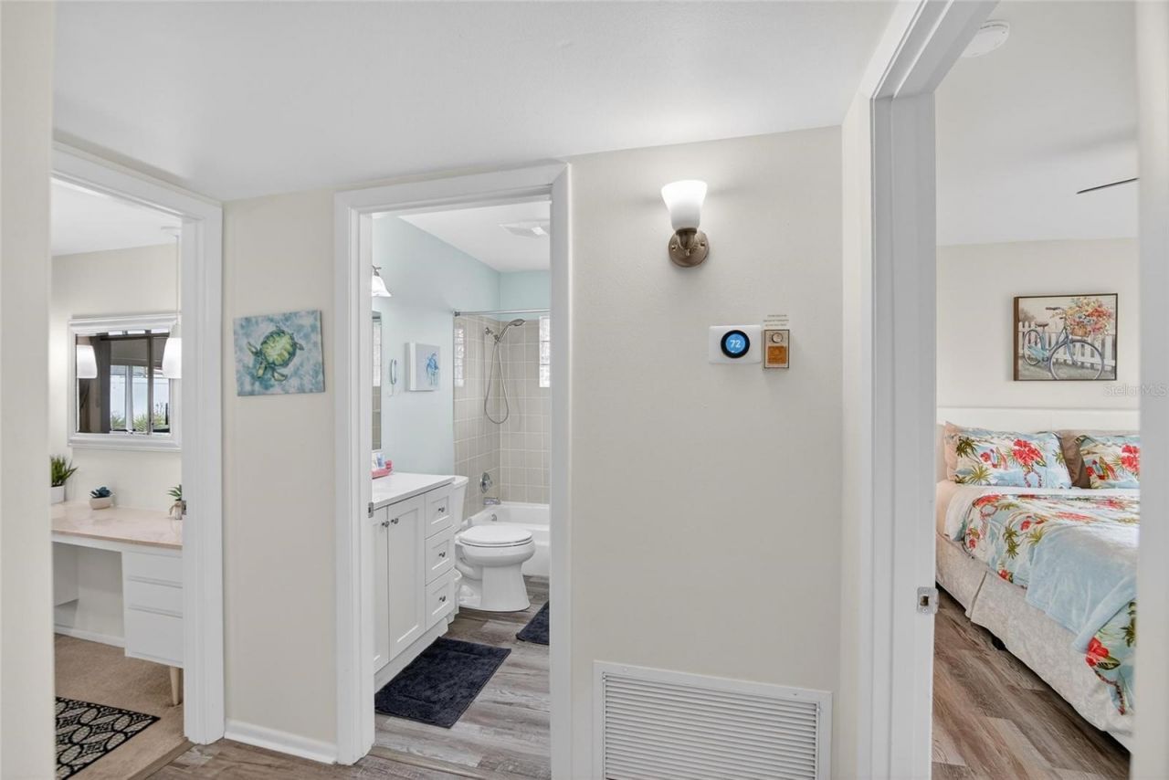 809 Oakmont Avenue , Sun City Center, FL 33573 Photo