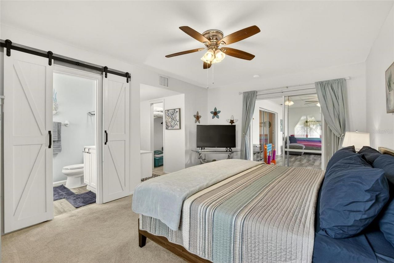 809 Oakmont Avenue , Sun City Center, FL 33573 Photo