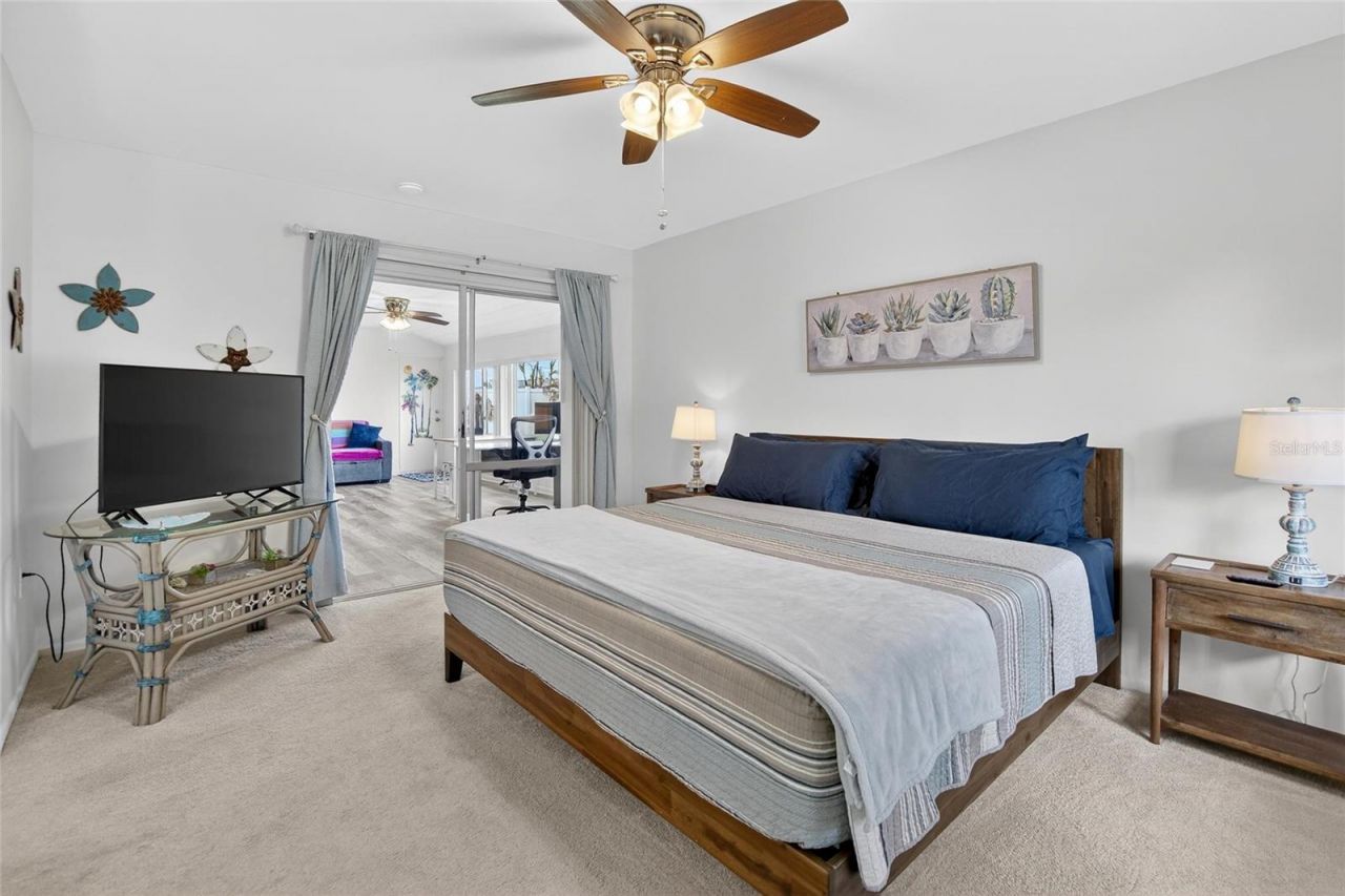 809 Oakmont Avenue , Sun City Center, FL 33573 Photo