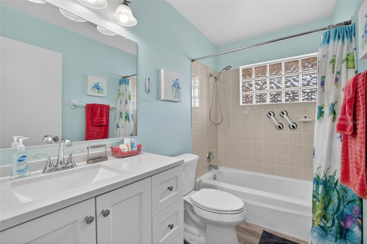 809 Oakmont Avenue , Sun City Center, FL 33573 Photo