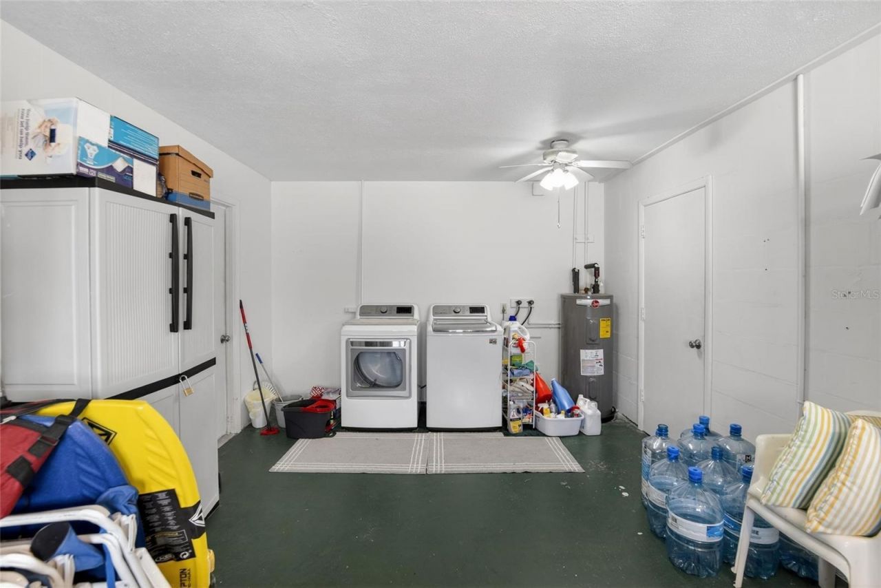 809 Oakmont Avenue , Sun City Center, FL 33573 Photo