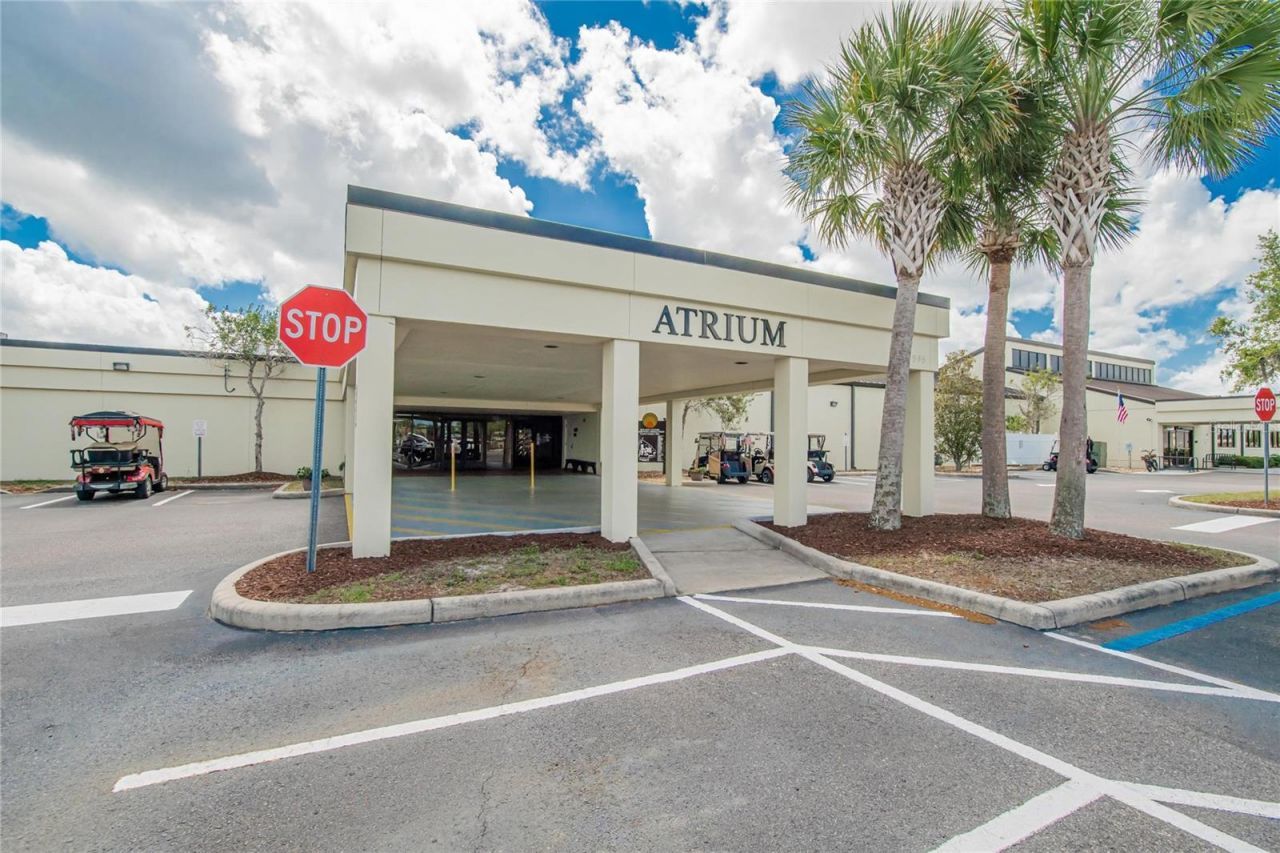 809 Oakmont Avenue , Sun City Center, FL 33573 Photo