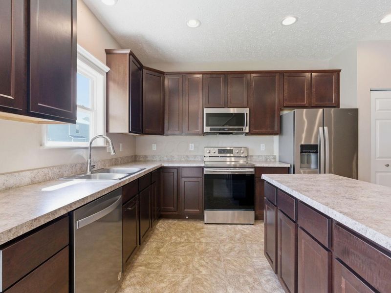 4328 Coble Glen Lane, Canal Winchester, OH 43110 Photo 11