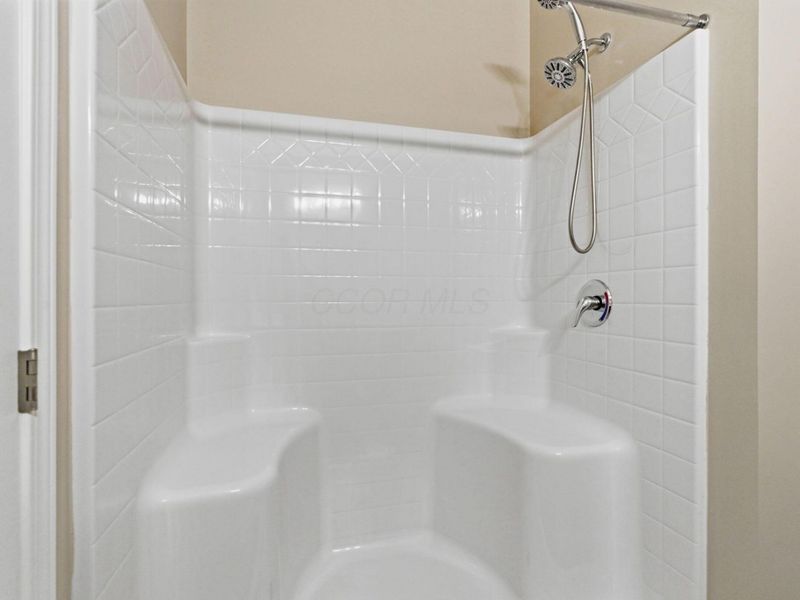 4328 Coble Glen Lane, Canal Winchester, OH 43110 Photo 19