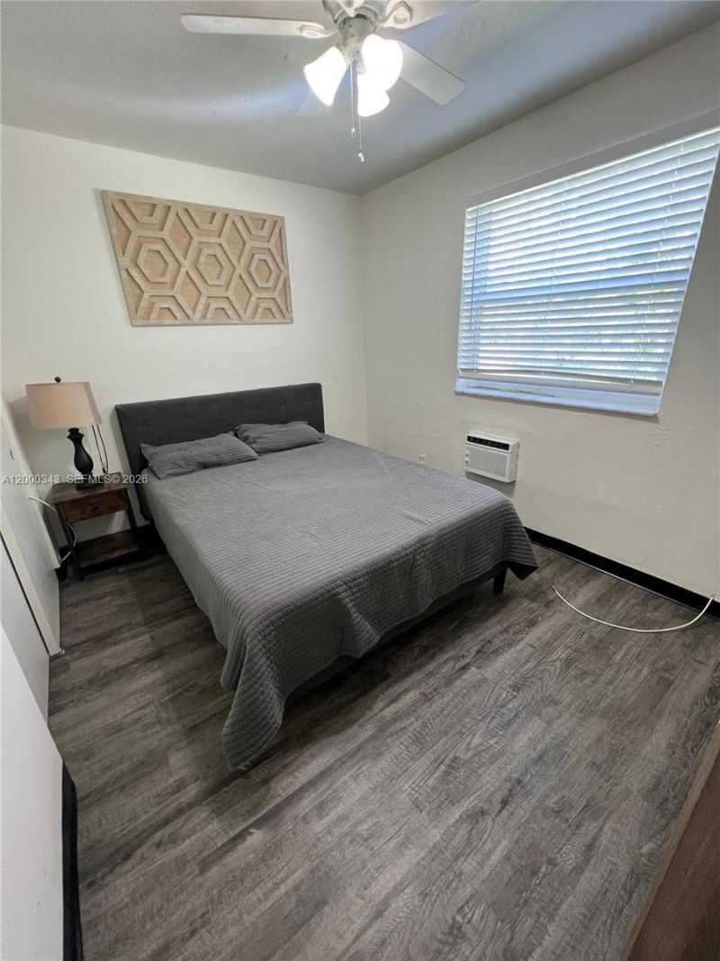 1191 NW 8th St Rd, Unit 1, Miami, FL 33136 Photo