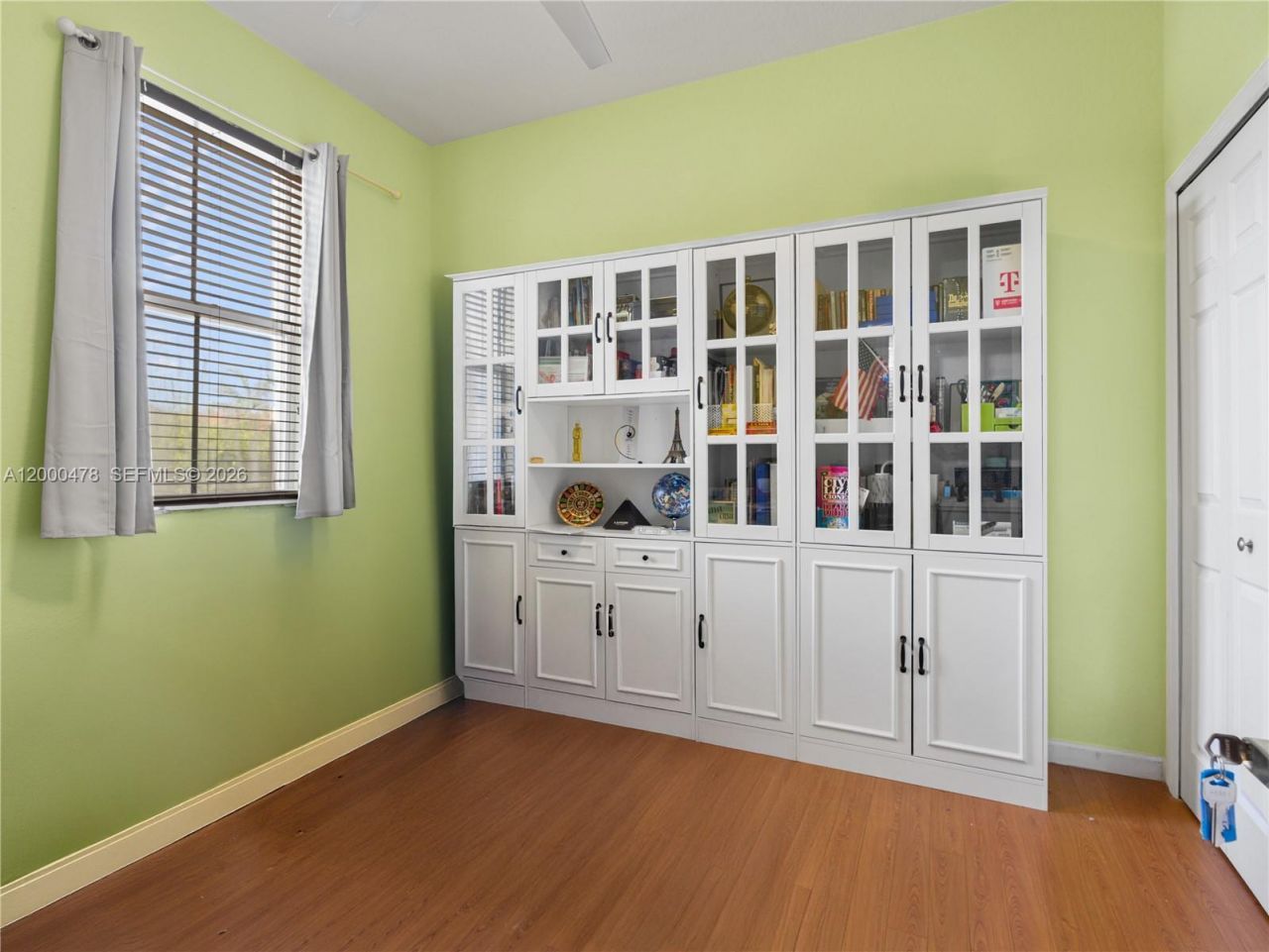 15415 SW 9th Way, Miami, FL 33194 Photo