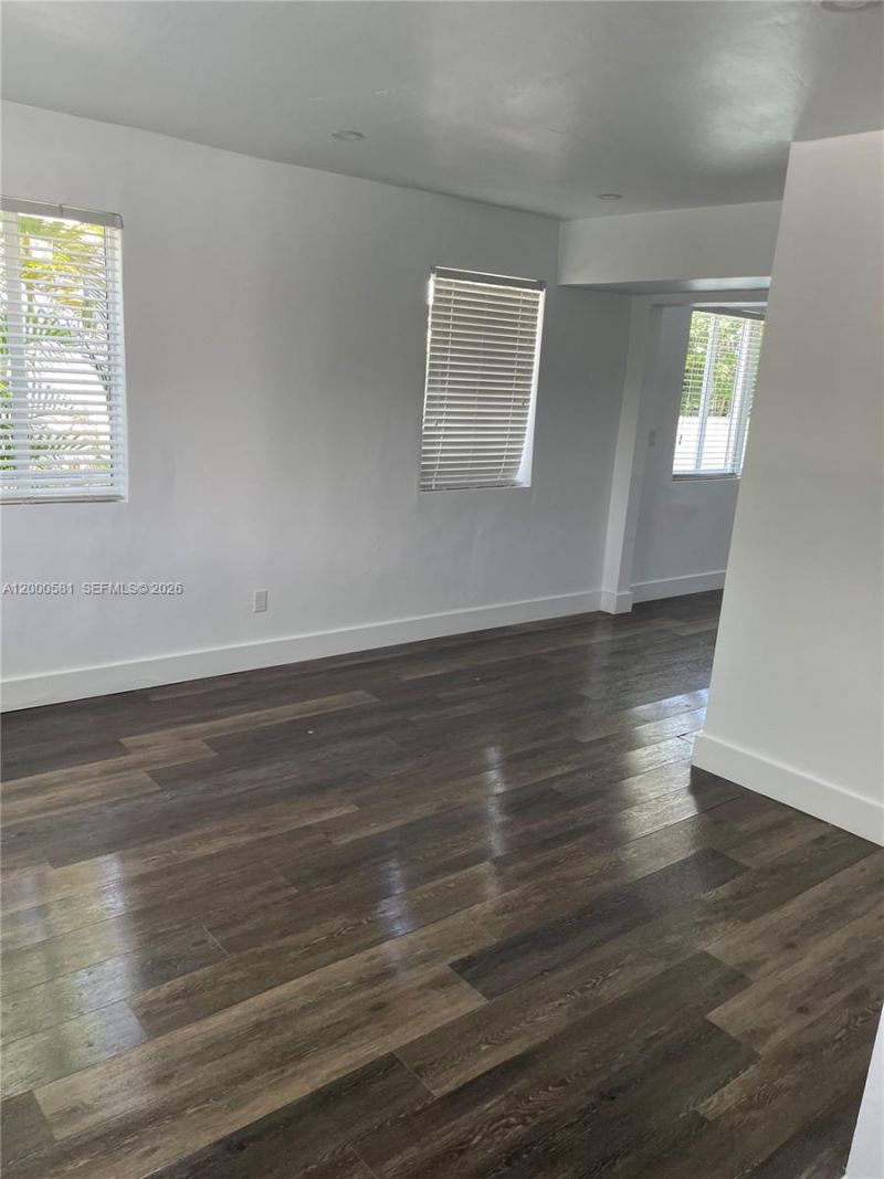 2350 SW 26th Ln, Miami, FL 33133 Photo