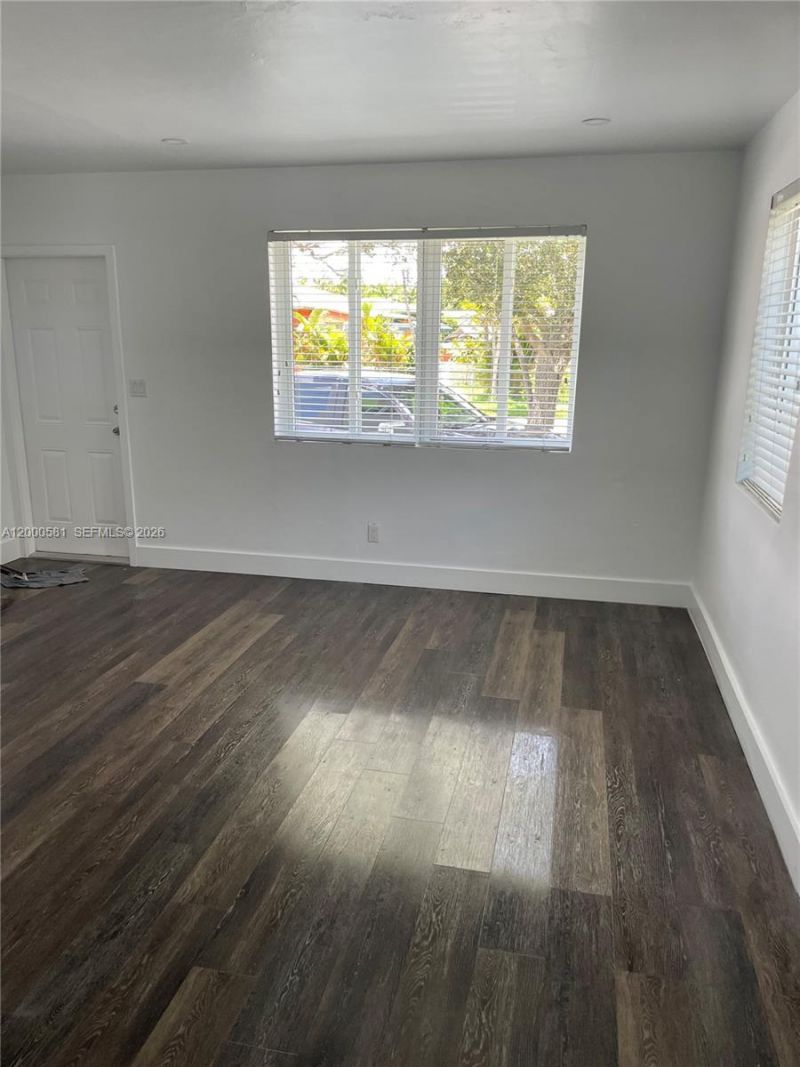 2350 SW 26th Ln, Miami, FL 33133 Photo