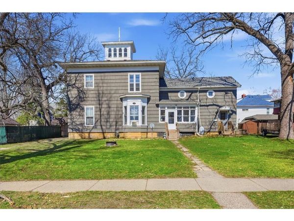 315 E Maple Street, River Falls, WI 54022