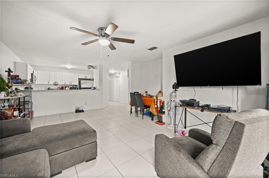 4541/4543 27th St Sw, Lehigh Acres, FL 33973 Photo