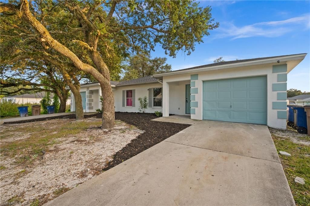 4541/4543 27th St Sw, Lehigh Acres, FL 33973 Photo