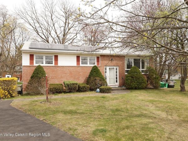 11 Ona Lane, New Windsor, NY 12553