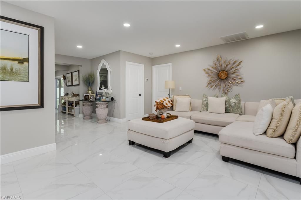 5170 19th Ct Sw, Naples, FL 34116 Photo