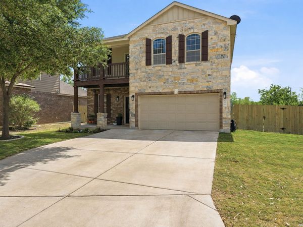 644 PEACOCK LN, New Braunfels, TX 78130