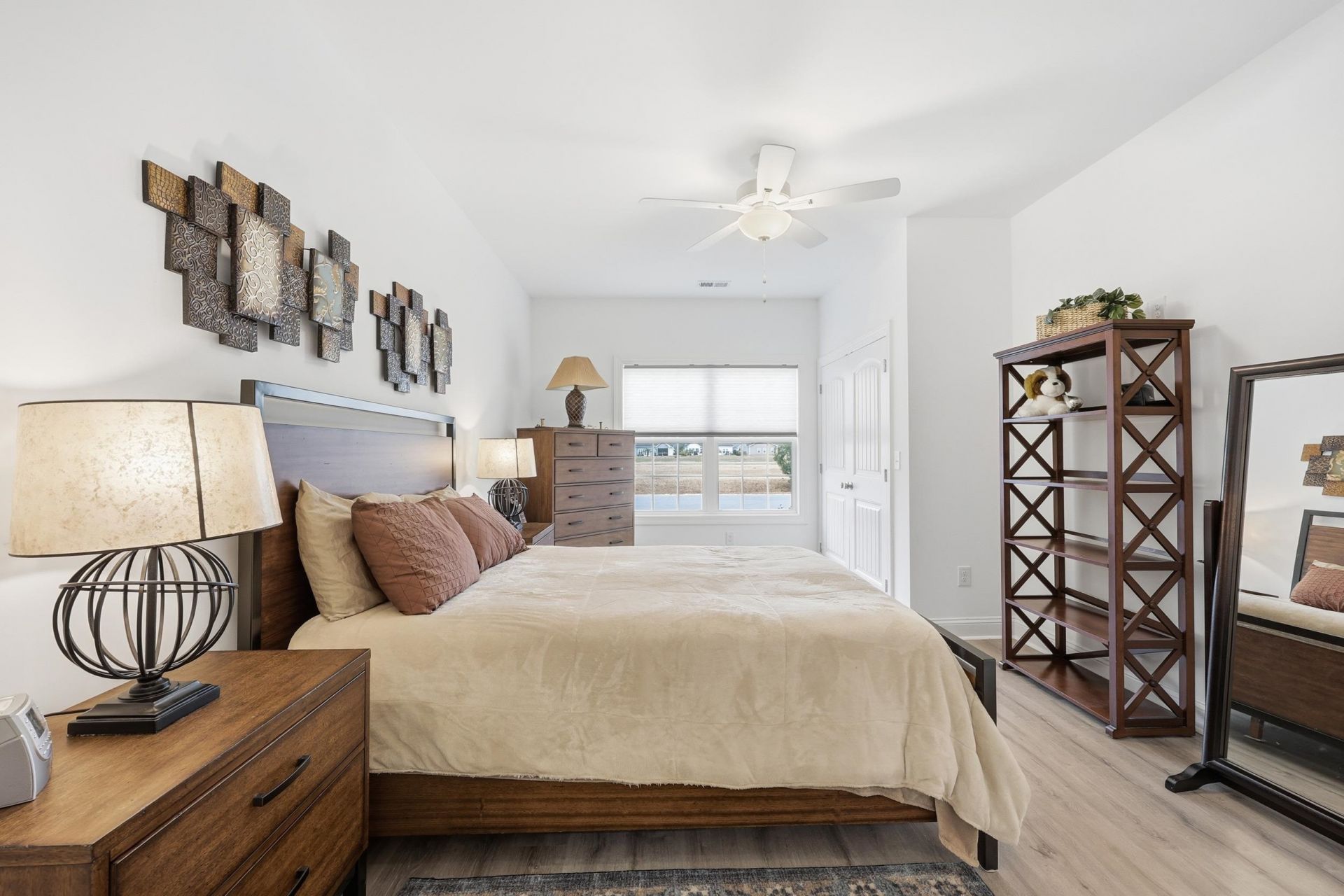 116 Kingsbury Loop Photo 11