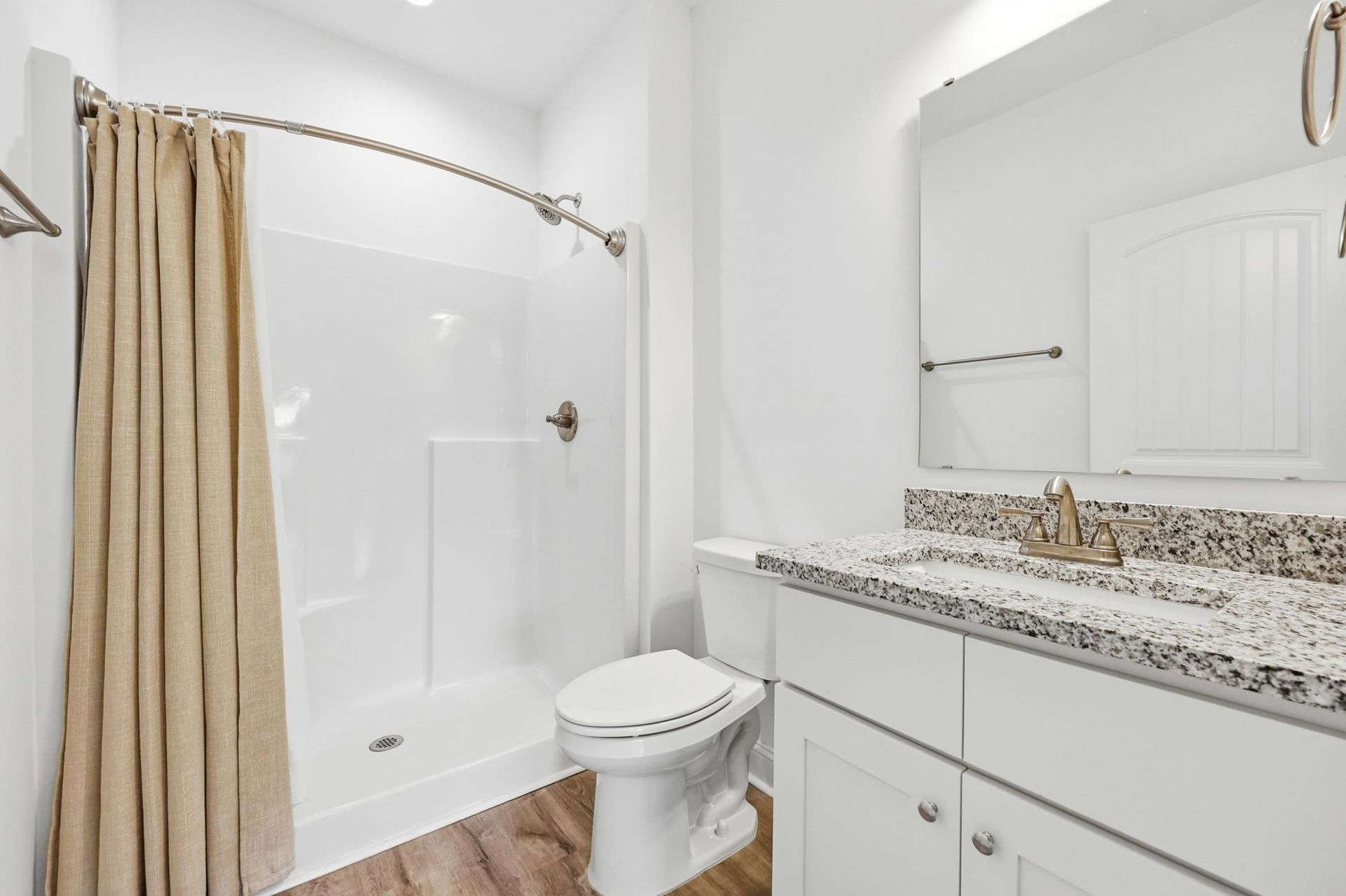 116 Kingsbury Loop Photo 18