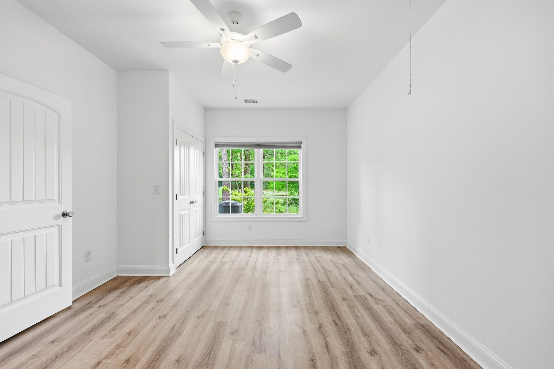 116 Kingsbury Loop Photo 22