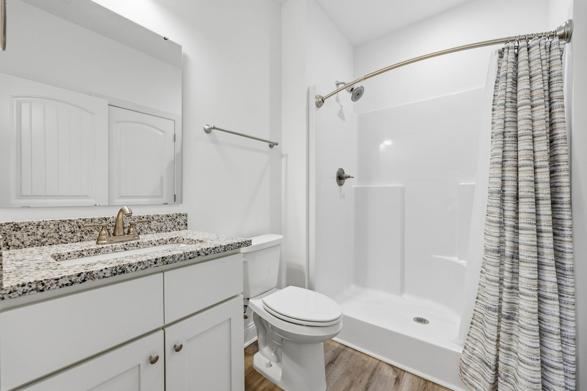 116 Kingsbury Loop Photo 23