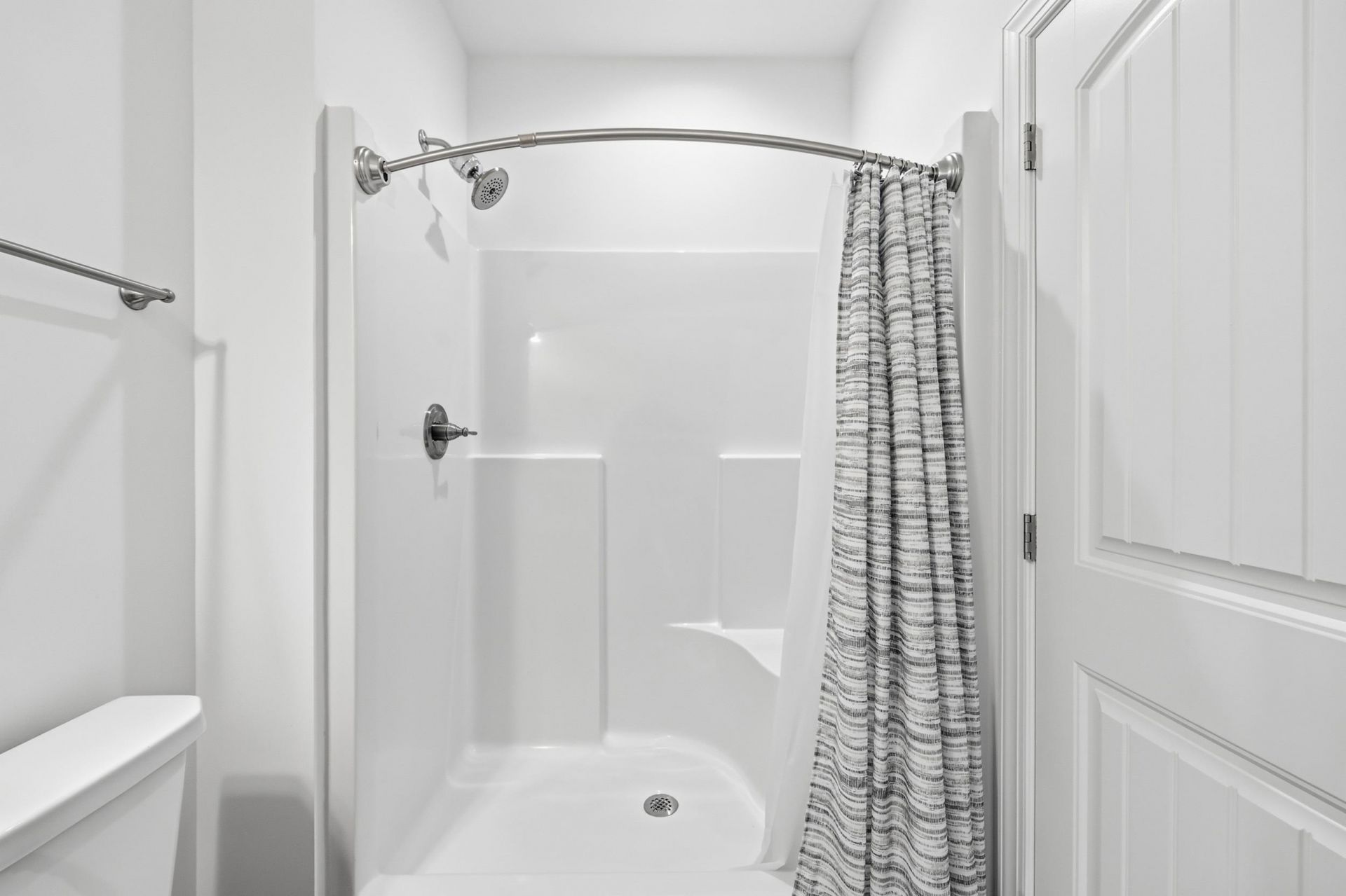 116 Kingsbury Loop Photo 24