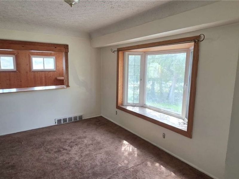 1811 S Green Road, South Euclid, OH 44121 Photo 5