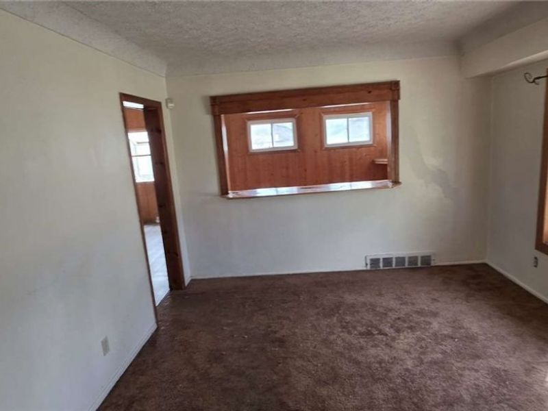 1811 S Green Road, South Euclid, OH 44121 Photo 6