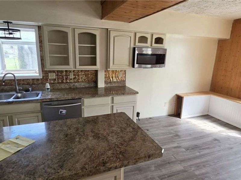 1811 S Green Road, South Euclid, OH 44121 Photo 8