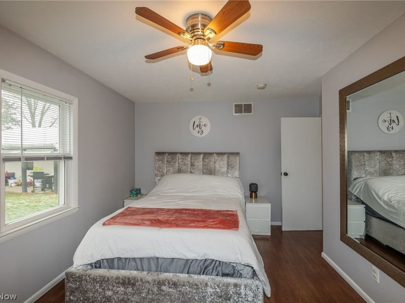 18255 Shurmer Road, Strongsville, OH 44136 Photo 16