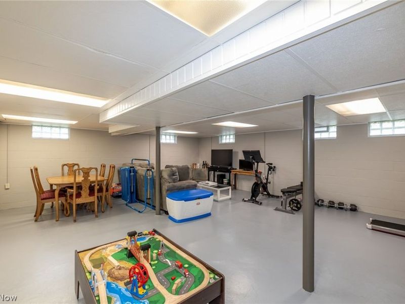 18255 Shurmer Road, Strongsville, OH 44136 Photo 20