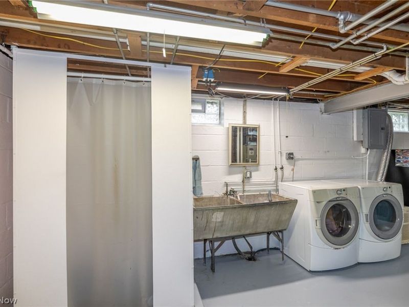 18255 Shurmer Road, Strongsville, OH 44136 Photo 25