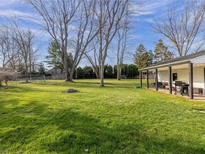 18255 Shurmer Road, Strongsville, OH 44136 Photo 29